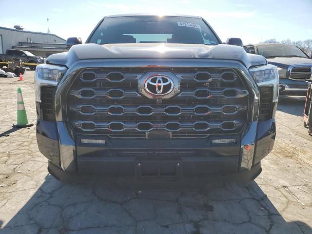 5TFNA5DB5PX085351 - 2023 TOYOTA TUNDRA CREWMAX PLATINUM ლურჯი ფოტო 5