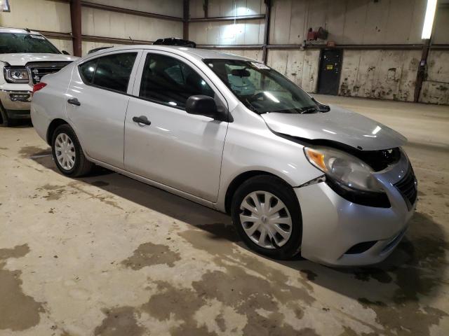 3N1CN7AP8CL811199 - 2012 NISSAN VERSA S SILVER photo 4