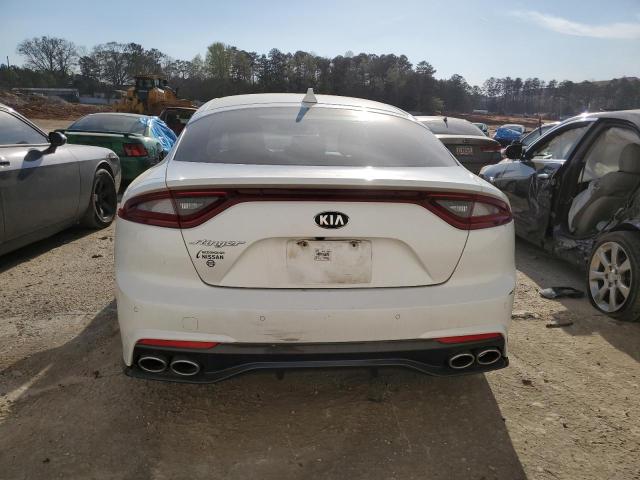 KNAE25LA8J6024138 - 2018 KIA STINGER PREMIUM WHITE photo 6