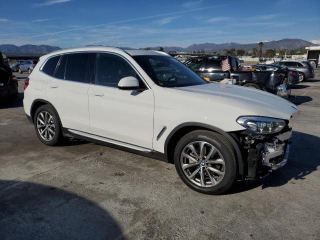 5UXTR7C56KLF34920 - 2019 BMW X3 SDRIVE30I WHITE photo 4