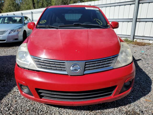 3N1BC13E77L459460 - 2007 NISSAN VERSA S RED photo 5