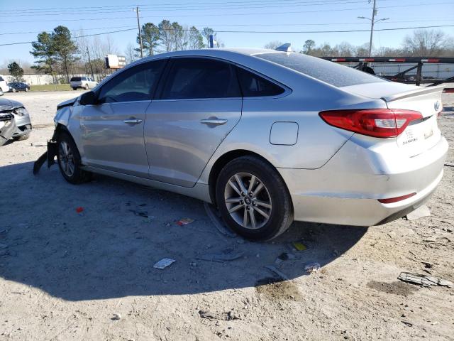 5NPE24AF8FH053146 - 2015 HYUNDAI SONATA SE SILVER photo 2