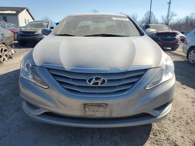 5NPEB4AC9CH402770 - 2012 HYUNDAI SONATA GLS SILVER photo 5