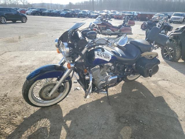 JH2RC50304K013340 - 2004 HONDA VT750 CA TWO TONE photo 2