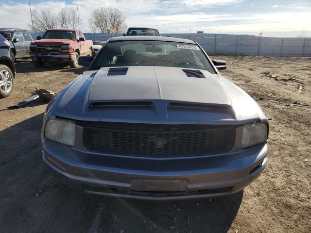 1ZVFT80N965105771 - 2006 FORD MUSTANG SILVER photo 5