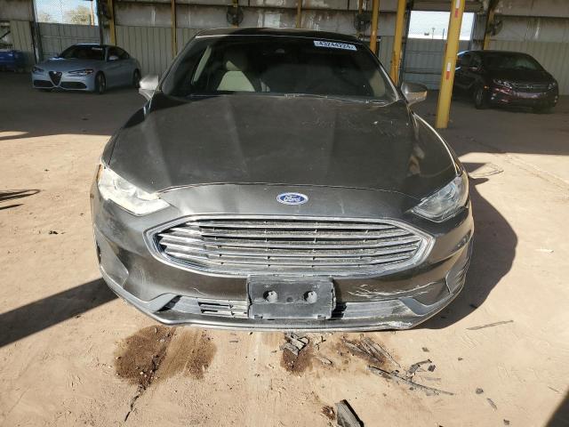 3FA6P0LU3KR124616 - 2019 FORD FUSION SE GRAY photo 5