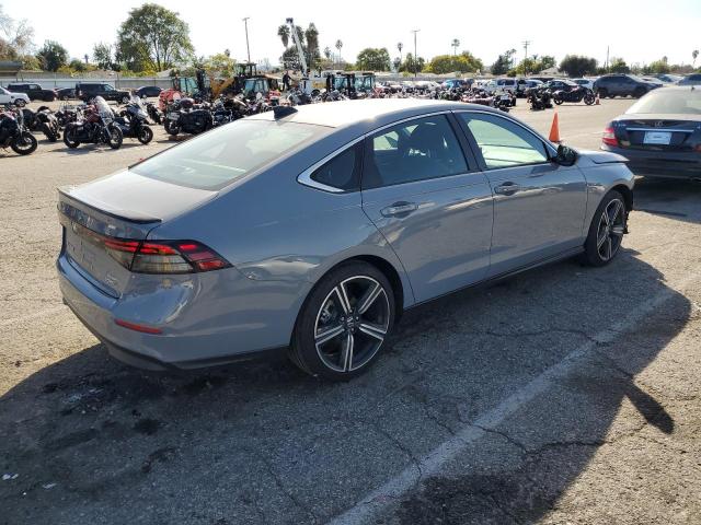 1HGCY2F5XPA029337 - 2023 HONDA ACCORD HYBRID SPORT GRAY photo 3