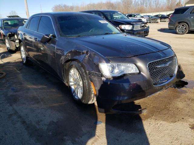 2C3CCAAG7HH662238 - 2017 CHRYSLER 300 LIMITED GRAY photo 4