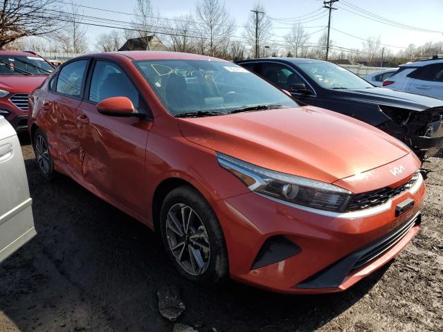 3KPF24AD3NE494494 - 2022 KIA FORTE FE ORANGE photo 4