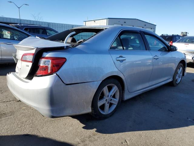 4T1BF1FK8EU451923 - 2014 TOYOTA CAMRY L SILVER photo 3