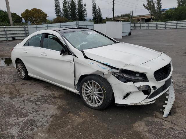 WDDSJ4GB6KN710987 - 2019 MERCEDES-BENZ CLA 250 4MATIC WHITE photo 4