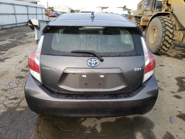 JTDKDTB38F1113705 - 2015 TOYOTA PRIUS C GRAY photo 6