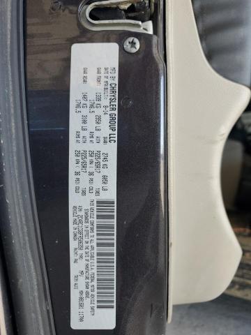 2C4RC1CG8FR506350 - 2015 CHRYSLER TOWN & COU TOURING L GRAY photo 13