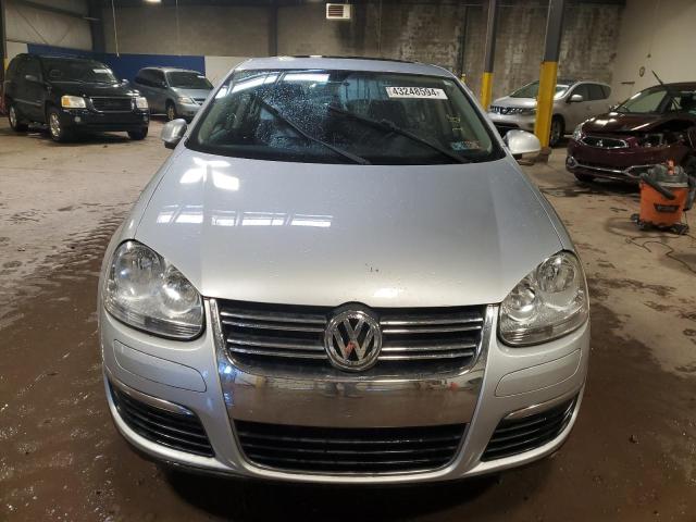 3VWRZ7AJ7AM157551 - 2010 VOLKSWAGEN JETTA SE SILVER photo 5