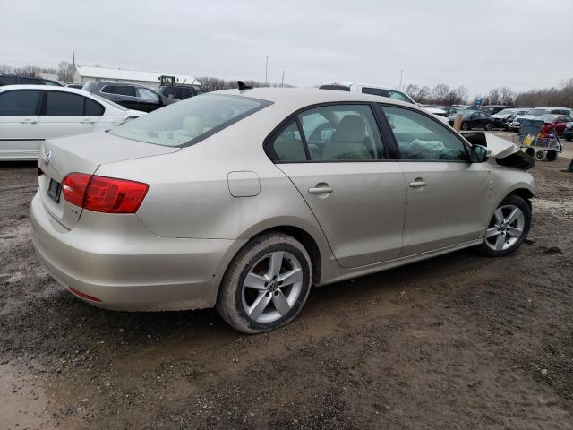 3VW3L7AJ6CM452019 - 2012 VOLKSWAGEN JETTA BASE TDI TAN photo 3