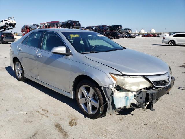 4T1BF1FK3EU445625 - 2014 TOYOTA CAMRY L SILVER photo 4