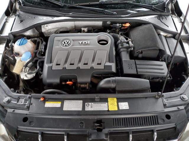 1VWCN7A36DC063069 - 2013 VOLKSWAGEN PASSAT SEL SILVER photo 11