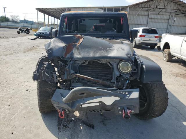 1J4AA5D13AL124792 - 2010 JEEP WRANGLER SAHARA BLACK photo 5