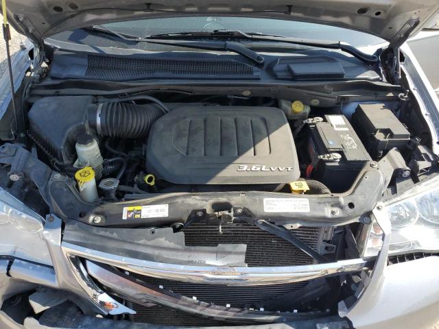 2C4RC1CG8FR620428 - 2015 CHRYSLER TOWN & COU TOURING L SILVER photo 12