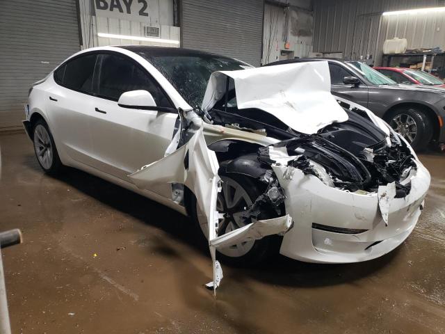 5YJ3E1EB3PF632727 - 2023 TESLA MODEL 3 WHITE photo 4