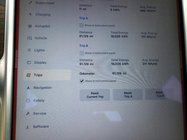 5YJSA1E25JF248513 - 2018 TESLA MODEL S 红色 照片 9
