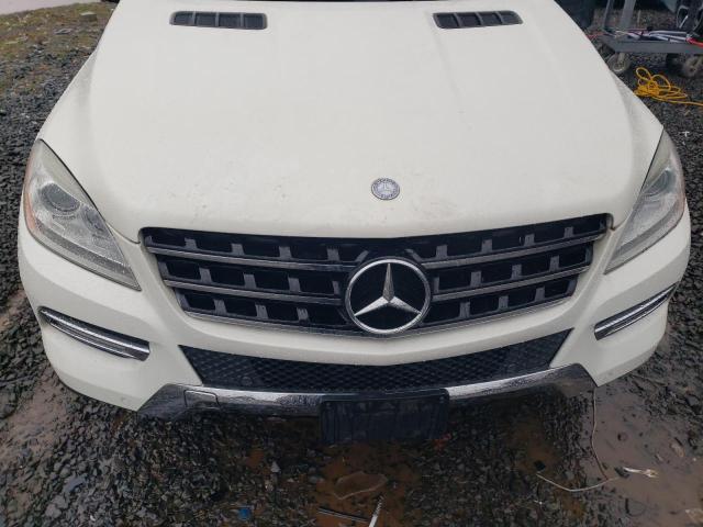 4JGDA5HB1CA058372 - 2012 MERCEDES-BENZ ML 350 4MATIC WHITE photo 12