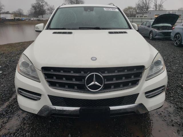 4JGDA5HB1CA058372 - 2012 MERCEDES-BENZ ML 350 4MATIC WHITE photo 5