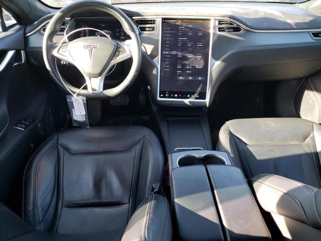 5YJSA1E20GF168044 - 2016 TESLA MODEL S შავი ფოტო 8