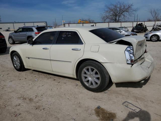 2C3KA63H48H210526 - 2008 CHRYSLER 300C BEIGE photo 2