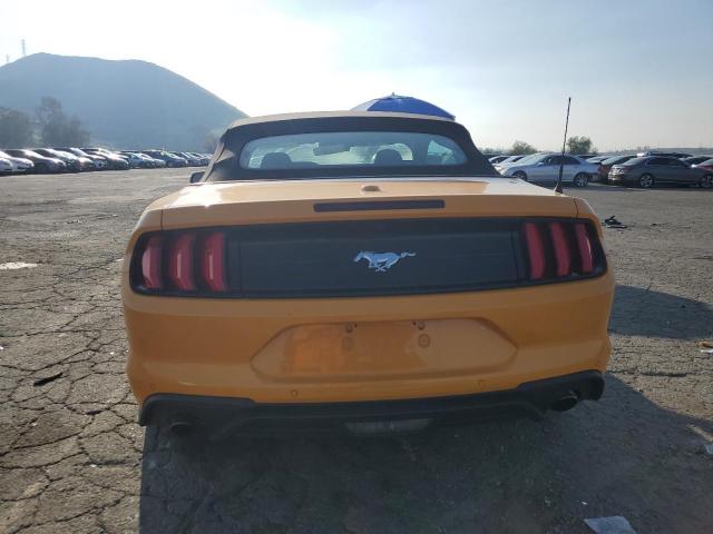 1FATP8UH5N5126569 - 2022 FORD MUSTANG GRAY photo 6