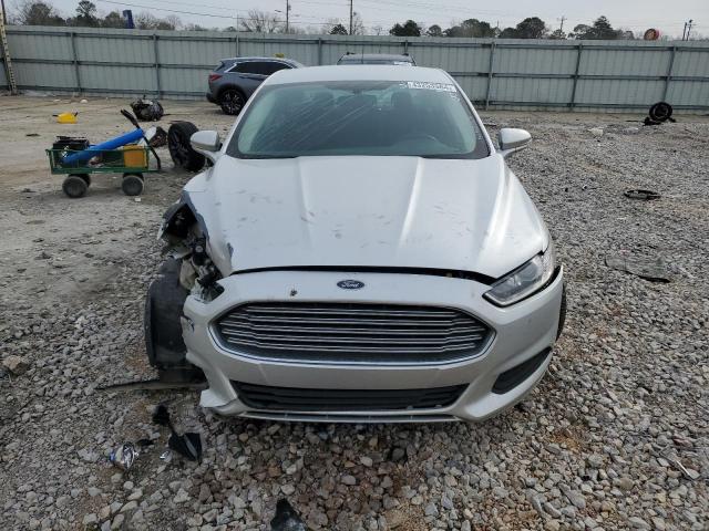 3FA6P0H76GR375625 - 2016 FORD FUSION SE SILVER photo 5