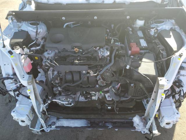 2T3P1RFV9NW288106 - 2022 TOYOTA RAV4 XLE WHITE photo 11