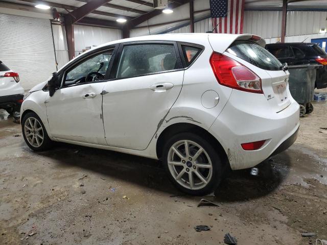 3FADP4EJ7FM207695 - 2015 FORD FIESTA SE WHITE photo 2