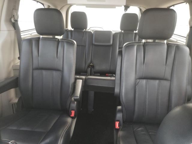 2A4RR8DG1BR704021 - 2011 CHRYSLER TOWN & COU TOURING L WHITE photo 10