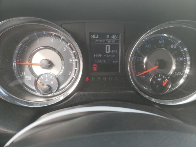 2A4RR8DG1BR704021 - 2011 CHRYSLER TOWN & COU TOURING L WHITE photo 9