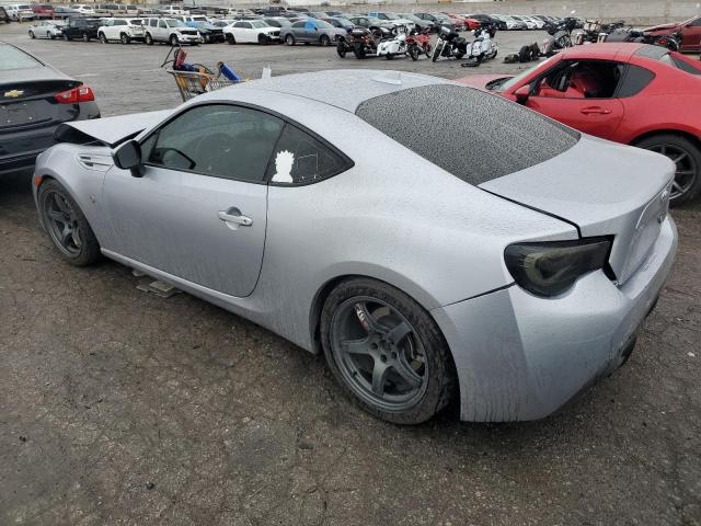 JF1ZNAA19L8751194 - 2020 TOYOTA 86 SILVER photo 2