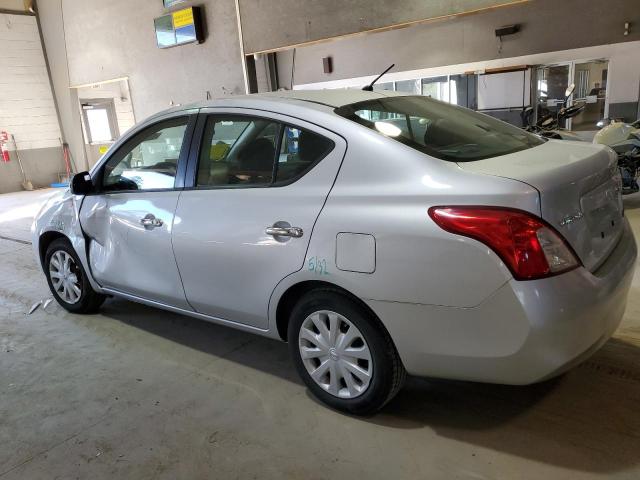 3N1CN7AP9CL856670 - 2012 NISSAN VERSA S SILVER photo 2