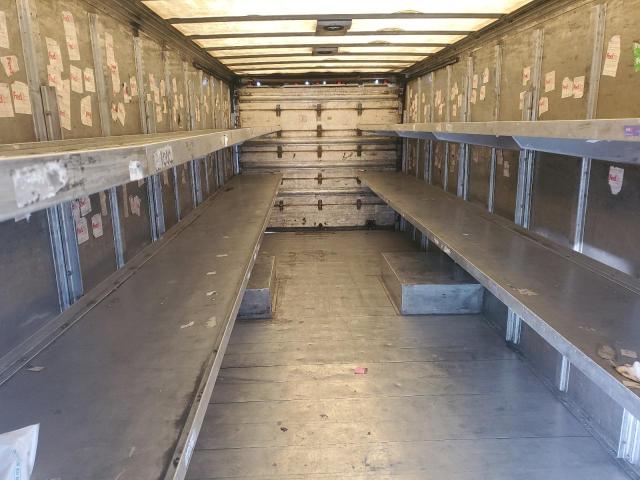 4UZAAPDU39CAK9929 - 2009 FREIGHTLINER CHASSIS M LINE WALK-IN VAN WHITE photo 10