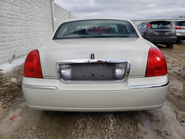 1LNHM82V06Y648636 - 2006 LINCOLN TOWN CAR SIGNATURE LIMITED WHITE photo 6