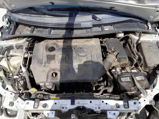 5YFBU4EE8DP217316 - 2013 TOYOTA COROLLA BASE SILVER photo 11