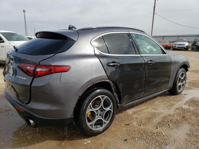 ZASFAKNNXJ7B90199 - 2018 ALFA ROMEO STELVIO TI SPORT CHARCOAL photo 3