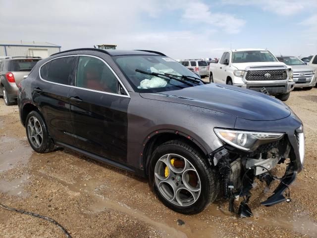 ZASFAKNNXJ7B90199 - 2018 ALFA ROMEO STELVIO TI SPORT CHARCOAL photo 4