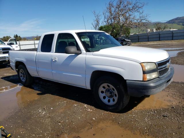 1GCEC19V27Z196837 - 2007 CHEVROLET SILVERADO C1500 CLASSIC WHITE photo 4