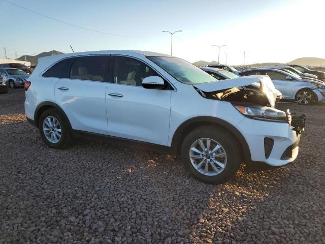 5XYPG4A32KG549335 - 2019 KIA SORENTO L WHITE photo 4