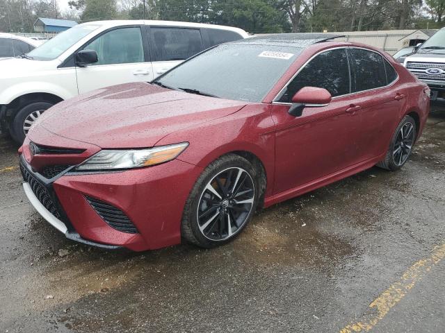 4T1BZ1HK3JU506096 - 2018 TOYOTA CAMRY XSE RED photo 1