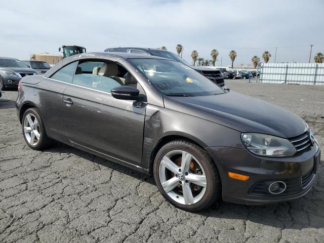 WVWFW7AH1CV002773 - 2012 VOLKSWAGEN EOS LUX 石墨色 照片 4