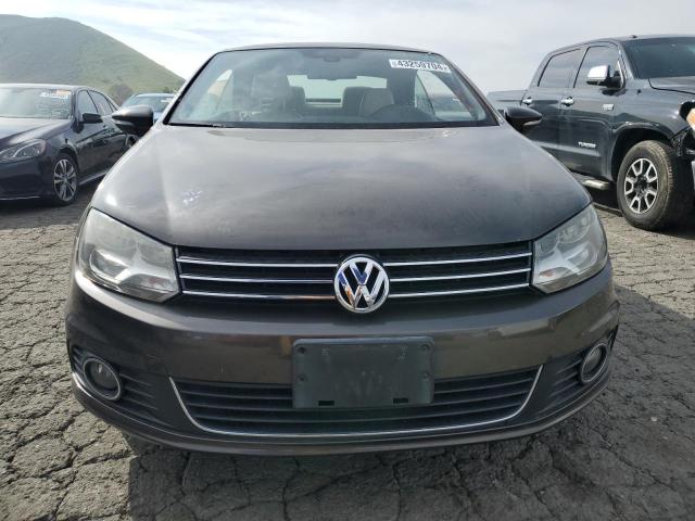 WVWFW7AH1CV002773 - 2012 VOLKSWAGEN EOS LUX 石墨色 照片 5