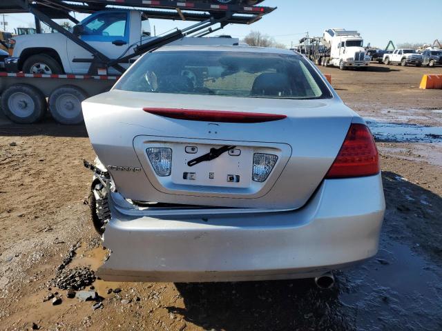 1HGCM563X7A120068 - 2007 HONDA ACCORD SE SILVER photo 6