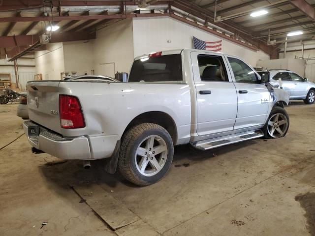 1C6RR7KGXJS179483 - 2018 RAM 1500 ST SILVER photo 3