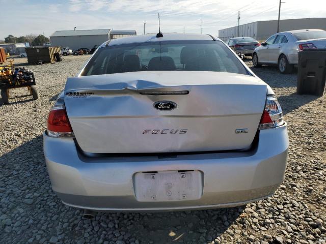 1FAHP3HN4AW121778 - 2010 FORD FOCUS SEL SILVER photo 6